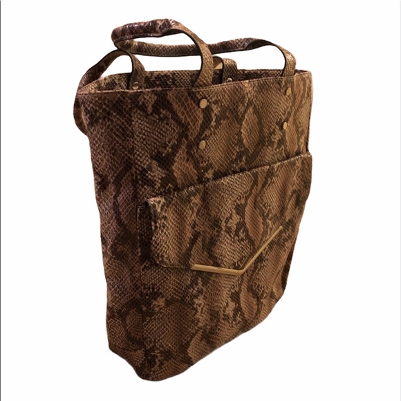 🎉HOSTPICK🎉NWOT Mossimo Snakeskin Bag SEE BOOTIES - Picture 3 of 10